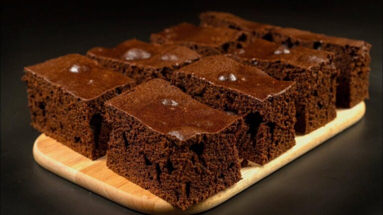 Dieser einfache Trick macht deinen nächsten Schokoladenkuchen zum unwiderstehlichen Hit…