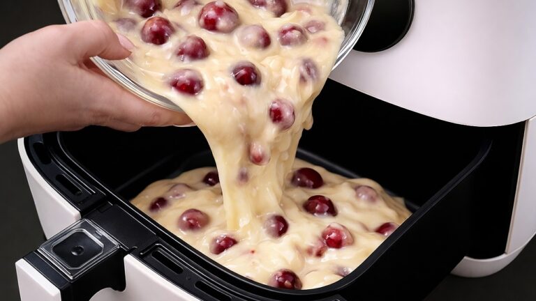 Schneller Genuss: 5-Minuten-Sauerkirschkuchen aus der Heißluftfritteuse entdecken!