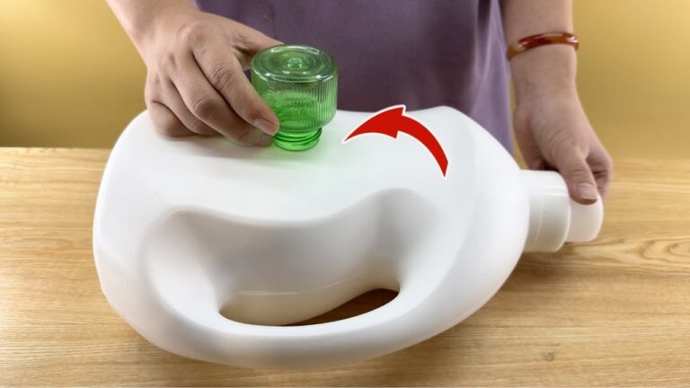 7 Geniale Ideen, um leere Waschmittel-Flaschen in der Küche zu nutzen!